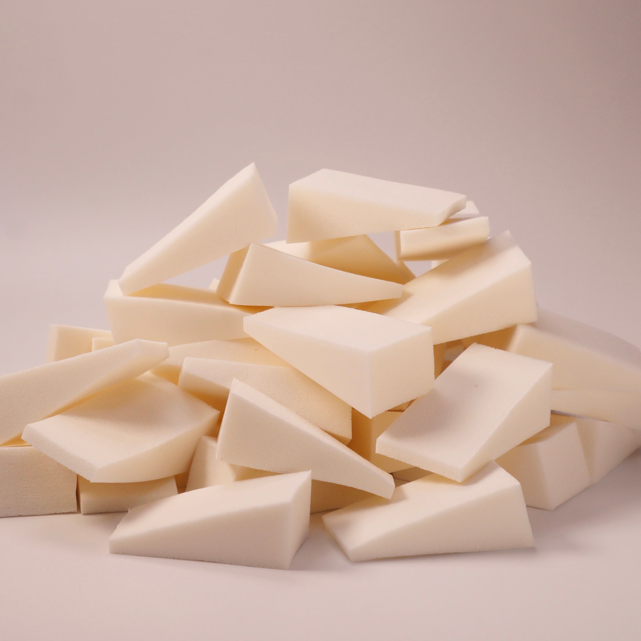Cosmetic Wedge Sponge x32